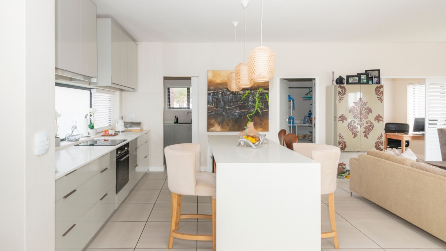 3 Bedroom Property for Sale in Myburgh Park Western Cape
